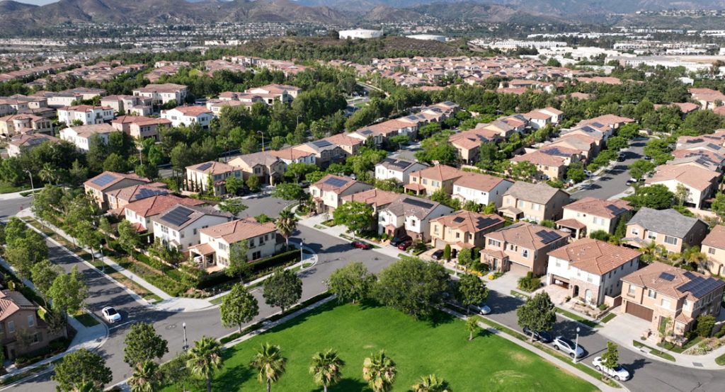 What Makes Irvine's Climate So Challenging