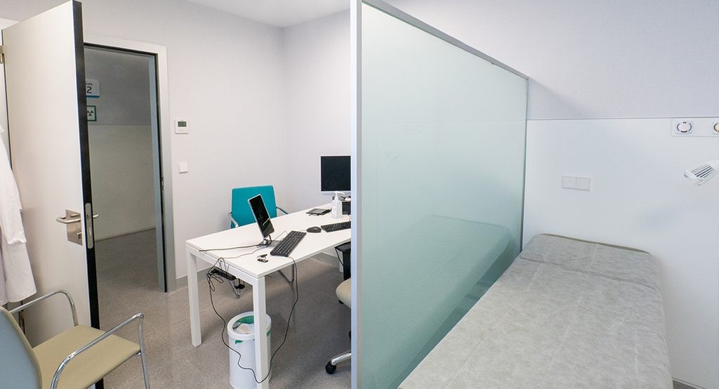 Frosted Film That Meets the HIPAA Standard